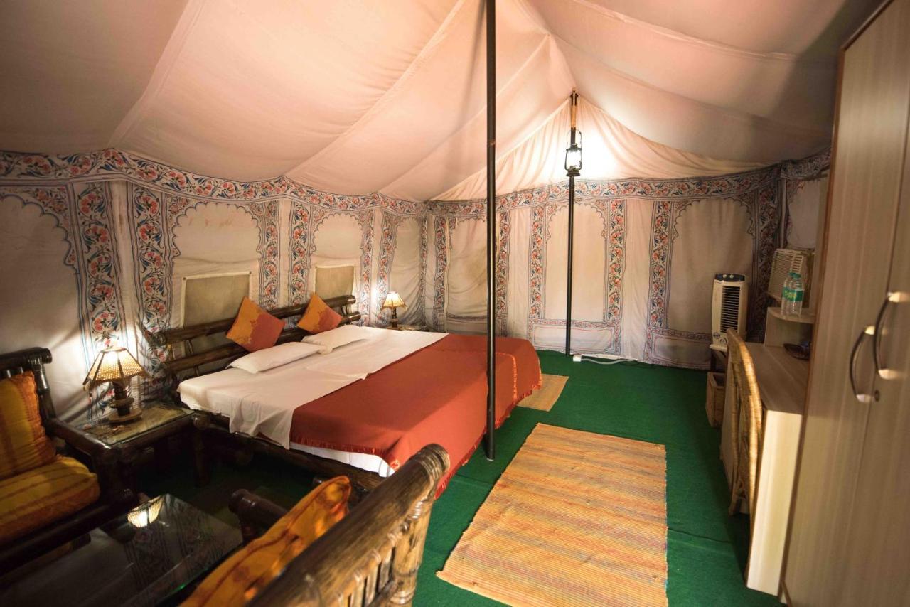Zizina Otis Resort Guwahati Ngoại thất bức ảnh